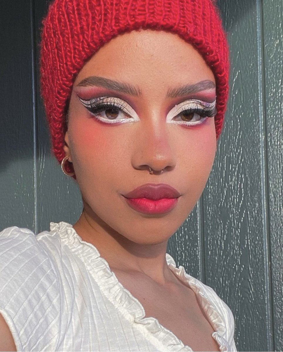 The impossibly gorgeous <a href="/ohh_maly/">Malaysia</a> wearing Love+ and Bulletproof eyeshadows! #sugarpill #redeyeshadow