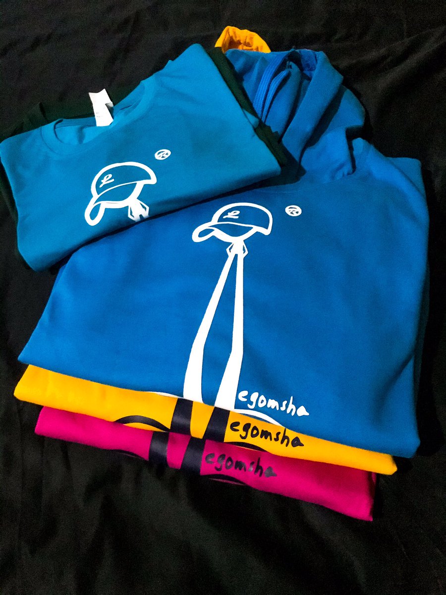 LegomshaApparel's tweet photo. Premium Quality 👌
Legomsha Apparel Hoodie R400 Each  💰💵 
Legomsha Apparel T Shirt R200
Available in different colours and sizes 
Call or Whattsup 0814950206
We courier Nation wide 🚚. https://t.co/mbBPhocMad