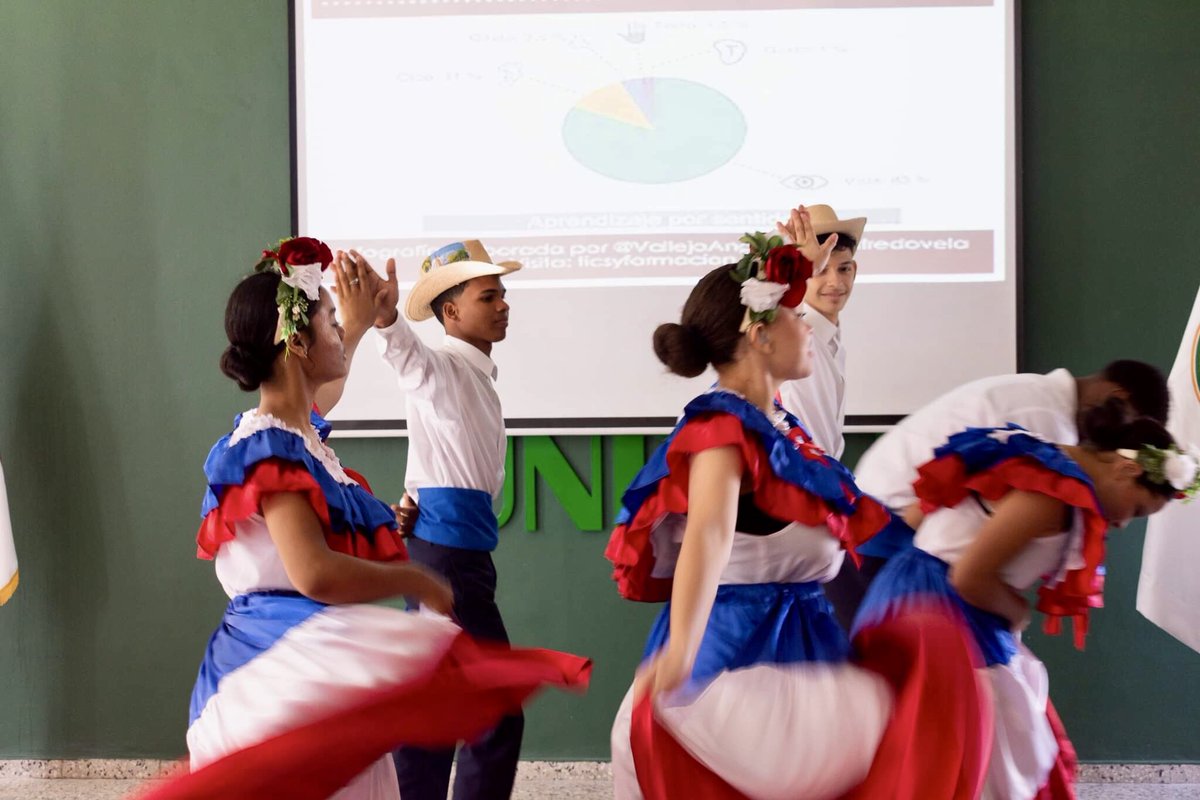 Escuela de Postgrado UNPHU tweet media