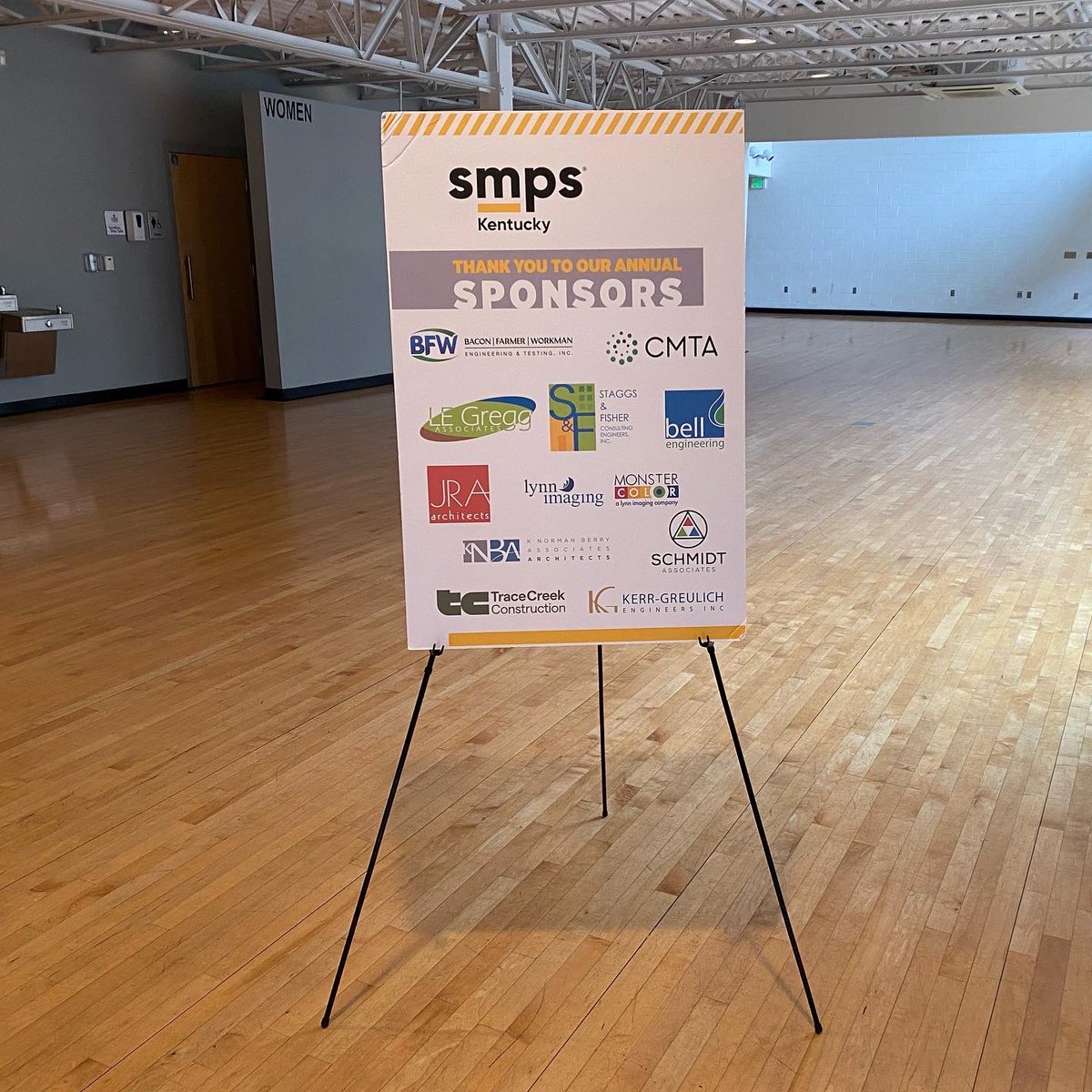 SMPSKentucky's tweet photo. We would like to thank all of our panelists for dedicating their time to this great conversation! We are so appreciative of the opportunity to learn more about what’s going on in the healthcare industry in Kentucky.
Shoutout to our moderator for asking such great questions!
#smps https://t.co/G4eHZRHOEx
