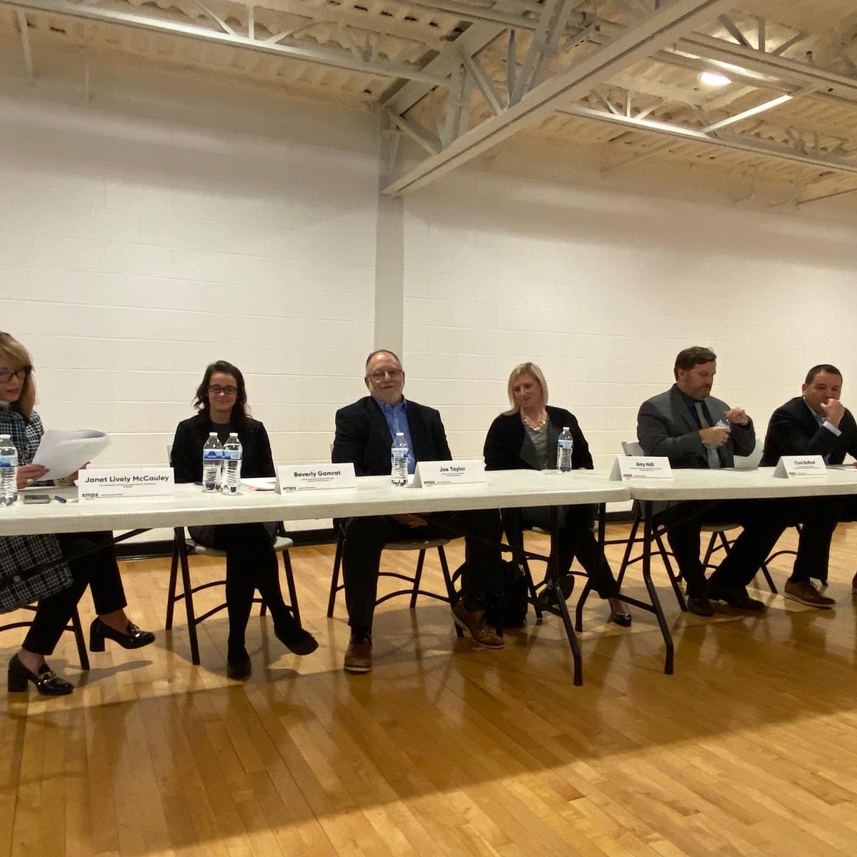 SMPSKentucky's tweet photo. We would like to thank all of our panelists for dedicating their time to this great conversation! We are so appreciative of the opportunity to learn more about what’s going on in the healthcare industry in Kentucky.
Shoutout to our moderator for asking such great questions!
#smps https://t.co/G4eHZRHOEx