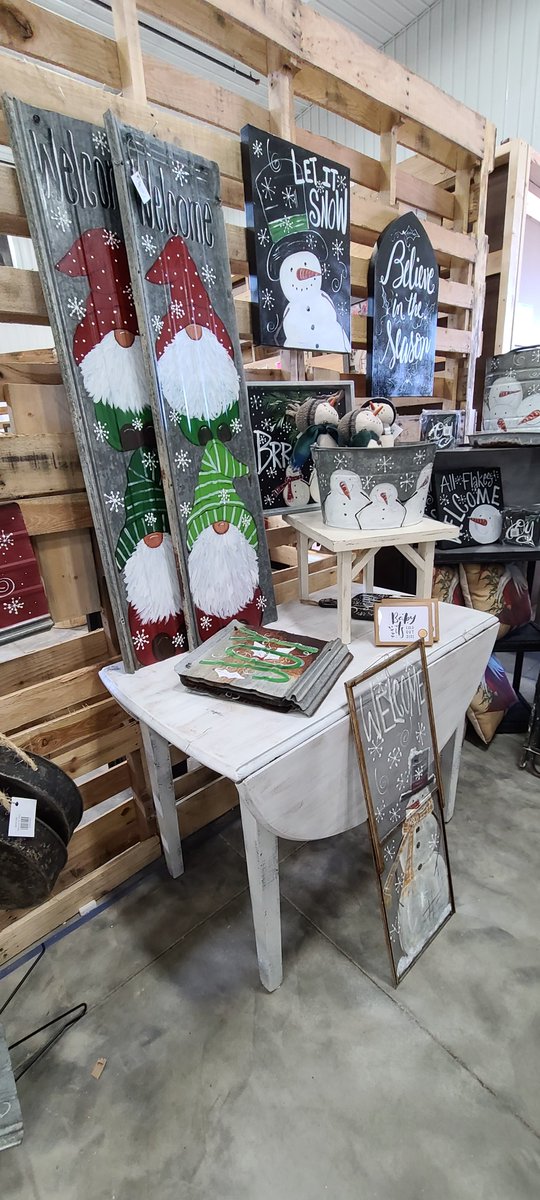 Simply_Home_Co's tweet photo. Christmas Market Saturday, Nov. 26!!! - https://t.co/tOSwmBFIZp https://t.co/2niySfgKDL