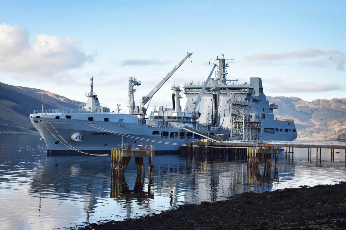 NavyLookout's tweet photo. .@RFATidespring loading fuel alongside at Loch Striven. 

Via @wolfie250

One day the Yonderberry Jetty upgrade (adjacent to Devonport) will finally be completed enabling RFA Tankers to load fuel without going to Scotland. https://t.co/4XcItY5vmo