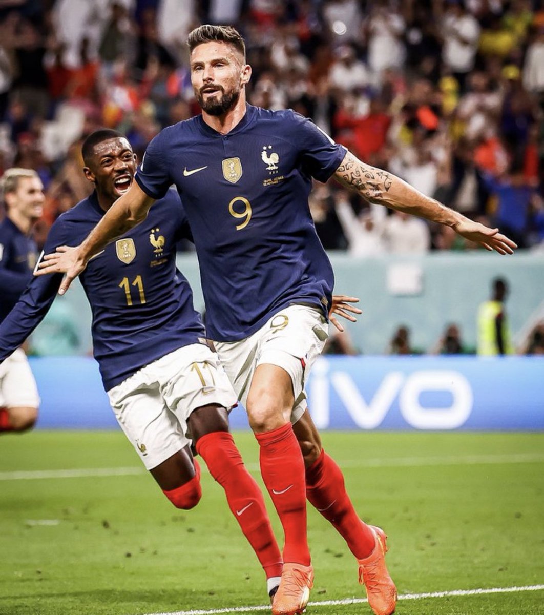 CFC_Dubois's tweet image. WORLD CUP WINNER
UCL WINNER
SERIE A WINNER
LIGUE 1 WINNER 
UEL WINNER
4 x FA CUP WINNER
PUSKAS WINNER

NOW TIED AS FRANCE’S ALL TIME LEADING SCORER WITH HENRY. ALL TIMER. @_OlivierGiroud_ 🔥🔥🔥