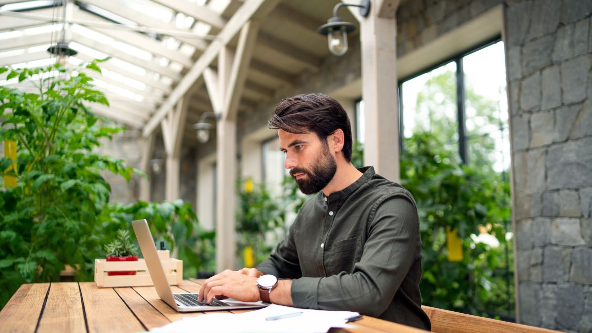 We_R_DFFRNT's tweet photo. Tired of working from home or in a boring office space? DFFRNT helped WorkEverywhere with the development of Joie, an app that finds alternative work locations. Human-centered design at its best:

https://t.co/BuN1IKb35J 

#Workspace #Office #HumanCenteredDesign #DesignThinking https://t.co/7G5eWsdw8Z