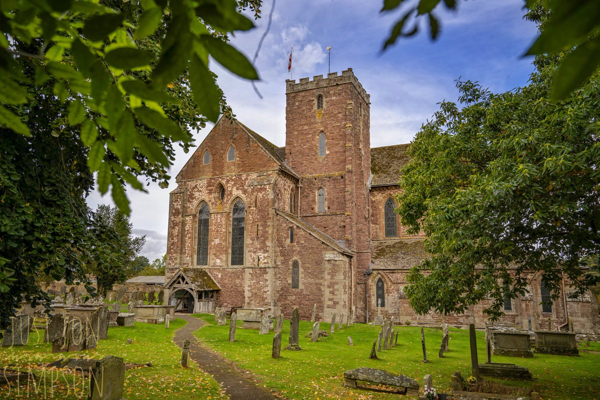 Jon Simpson tweet media