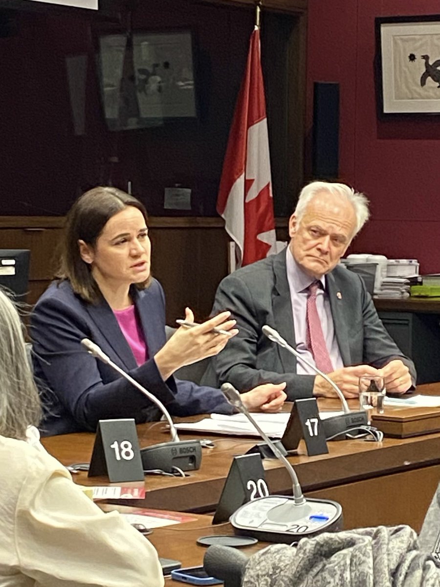 Thank you, <a href="/Tsihanouskaya/">Sviatlana Tsikhanouskaya</a>, for meeting with <a href="/SenateCA/">Senate of Canada</a> colleagues this afternoon for an important and engaging conversation on the fight for freedom and democracy in #Belarus and what Canada can do to help. 🇨🇦 will always stand with the brave people of 🇧🇾.