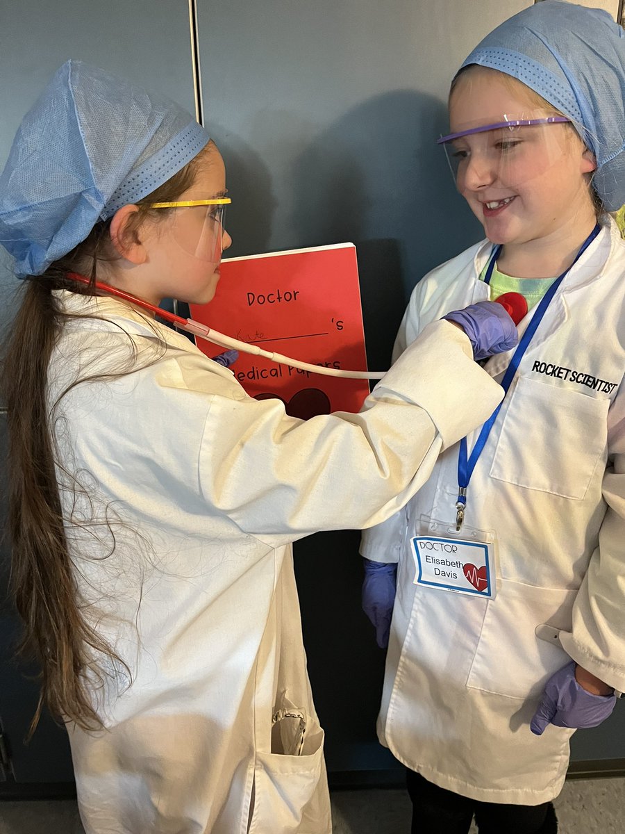 LWhiteko's tweet photo. Our 3rd graders participated in Doctor Day today to celebrate their learning of The Human Body! The day was full of application, extended learning, and they even got to have a Q&amp;A session with local physicians! #cvliteracy #CKLA @CVSDnews @Amplify @MSXLions https://t.co/P3xmKAwu7i