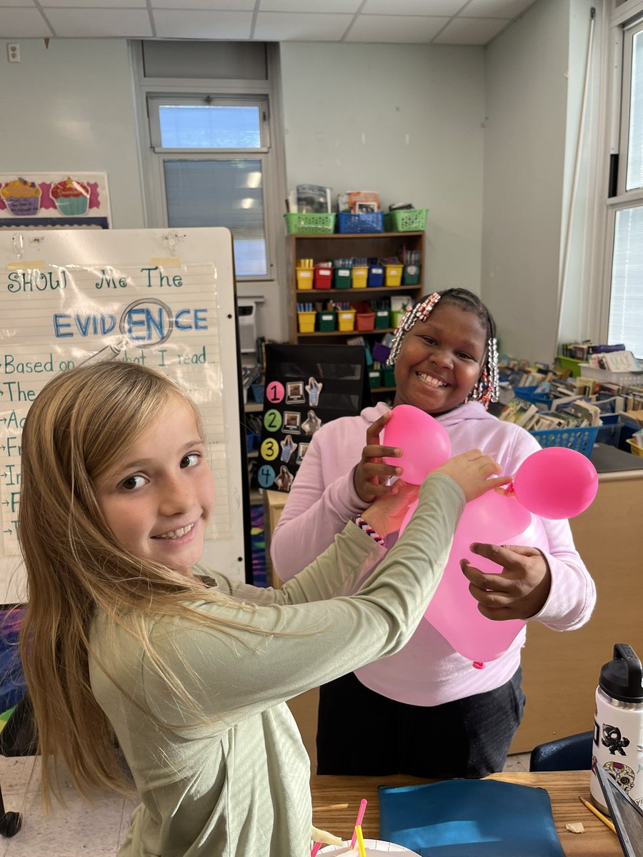 Miss Berry tweet media