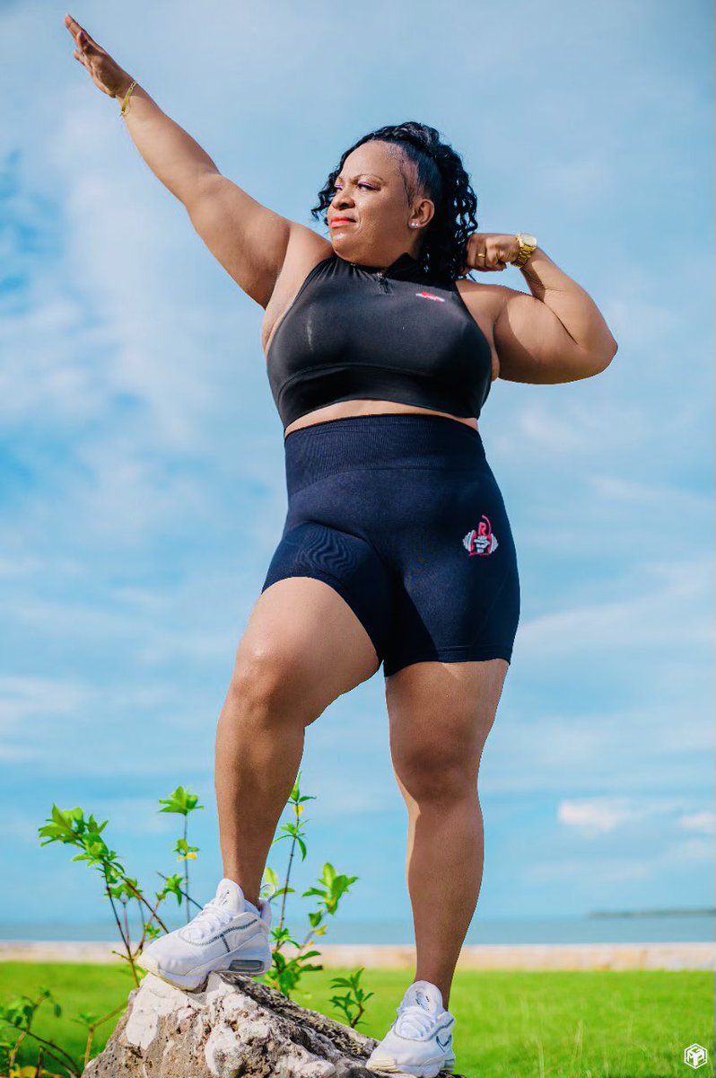 Ladydfrombelize's tweet photo. Great things happen when you what? #riseabove We decided to pay it forward on the 12th #anniversary of the day we made a #commitment to each other! This is for my coach, Cricel, for all you do and continue to do! https://t.co/99HNCIThMB