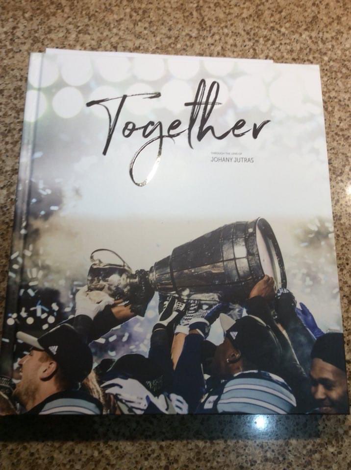 _BillHowe's tweet photo. @CoachTrestman @CFL_News @TorontoArgos Well said Marc. Liam &amp; I couldn’t be more proud of these #Argos. “Together” is the perfect word for the #Argos 2022 season. #Together2.0 @johanyjutras https://t.co/V0ZaaUXGCY