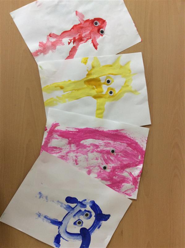 HazelLeysAcad's tweet image. Children In need in Nursery. The children  practised their painting , cutting and sticking skills to make their own Pudsey the bear for our classroom. @ChiIdreninNeed @childreninneed1 #learningempathy