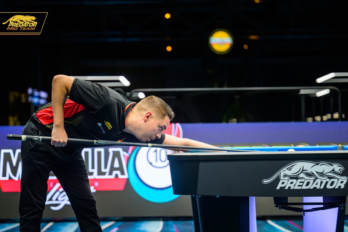 PredatorCues's tweet photo. Did you know Francisco Sanchez Ruiz plays with the Ikon 4-5? π
Play like the pros: https://t.co/ORNrIMc176
#ProPoolPlayers #HighEndCue #BilliardsFanatic #PredatorProTeam #PredatorCues https://t.co/VV6O9dYd7Z
