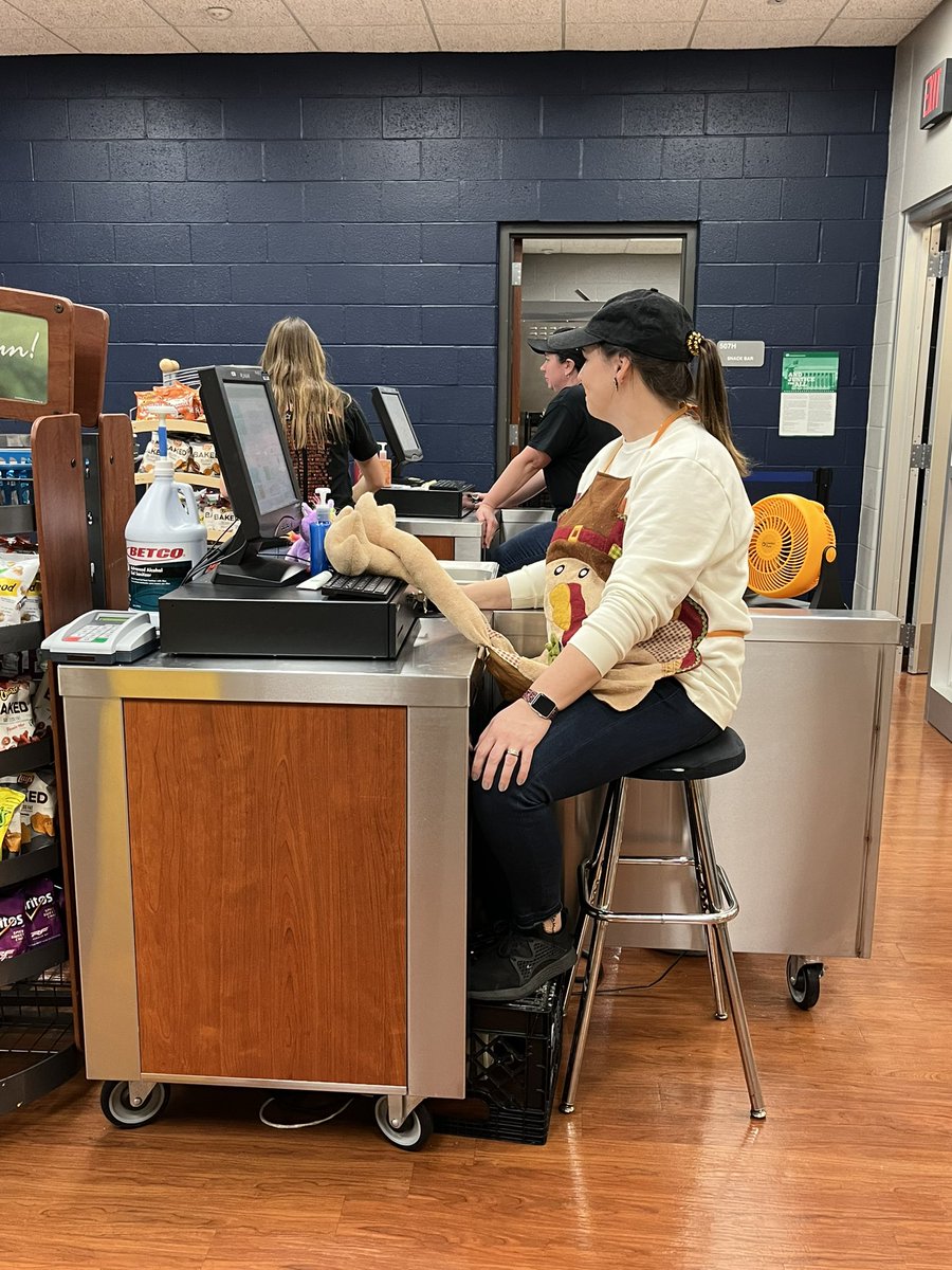 Have a Happy Thanksgiving everyone from LNHS Cafe!!!