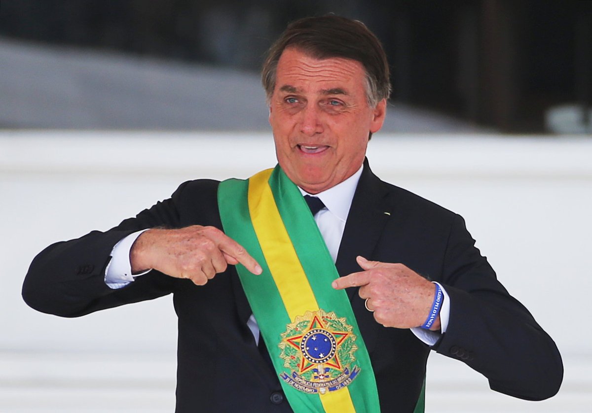 Andrisa01's tweet photo. #BolsonaroReeleito
#Bolsonaro51% https://t.co/jky5Y3XPmE