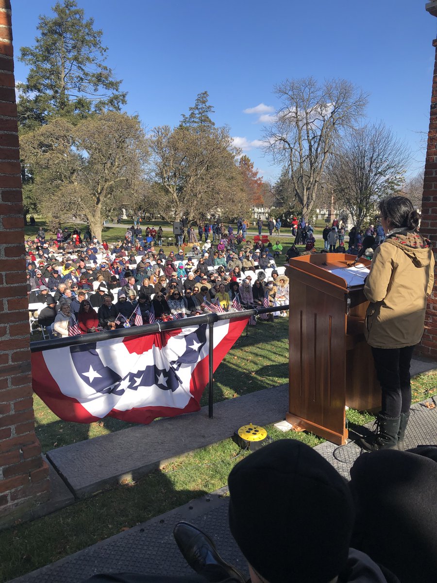 To honor “the last full measure of devotion” given at the site of the Gettysburg Address we held a naturalization ceremony. Thanks to @GettysburgNMP we welcomed 16 #NewUSCitizens at this unique event as they celebrated the 159th anniversary of the address. Congratulations!