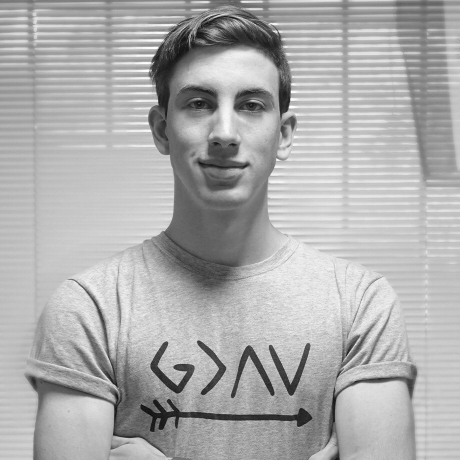 Por desarrollar Sorui, una alternativa verde al uso de vasos plásticos descartables y promover políticas de Estado sustentables con #ArgentinaNoDescarta, Jerónimo Batista Bucher será distinguido con el Premio Idea Argentina durante la ceremonia de #Diente2022 👏🏻👏🏻<a href="/jerobatistasoy/">Jerónimo Batista Bucher</a>