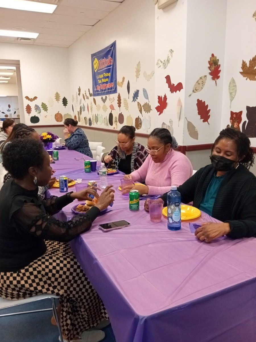 devosesh's tweet photo. Potluck Thanksgiving RPCS style! https://t.co/u3rrJcWvYE