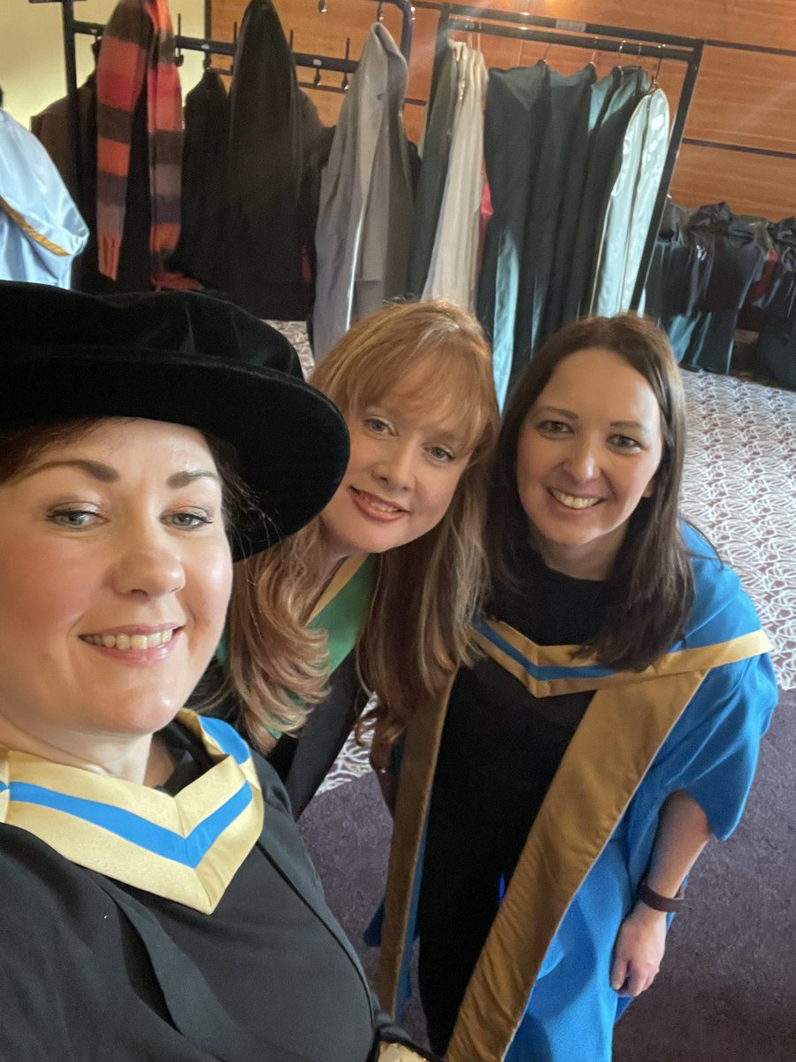 Graduation day at GCU today! Lovely to see the new graduates! I got to wear a hat! @GCUSHLS @GCUPhysio @michelleGCU @CoulterEH