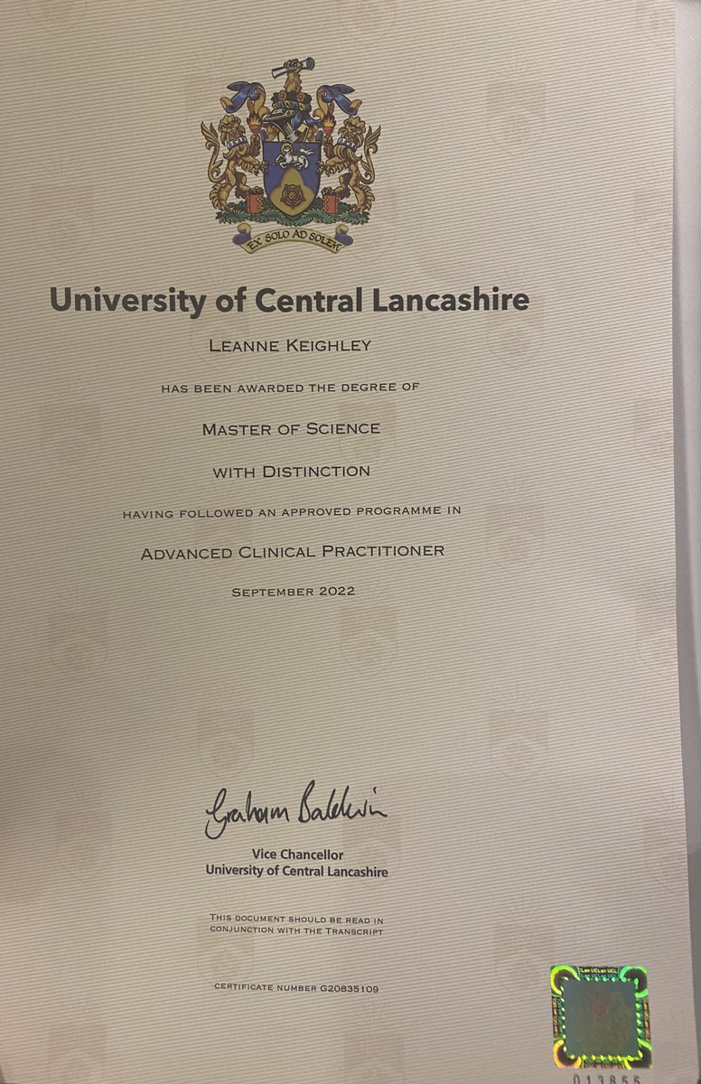 Started my MSc with no children and finished with 2 boys and a distinction 💫 #hardworkpaysoff #advancedclinicalpractice @uclanacp