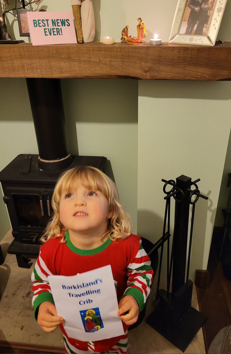 stephanie_MUFC's tweet photo. Barkisland traveling crib 🌟 parents where asked if they wanted their child to bring the traveling crib home for a night, to learn about the story of Mary and Joseph 🌟 tonight is Layla's turn, we have read the prayers and now bed time reading is her nativity book 📚
@BarkiSchool https://t.co/cwGxbrlaPd
