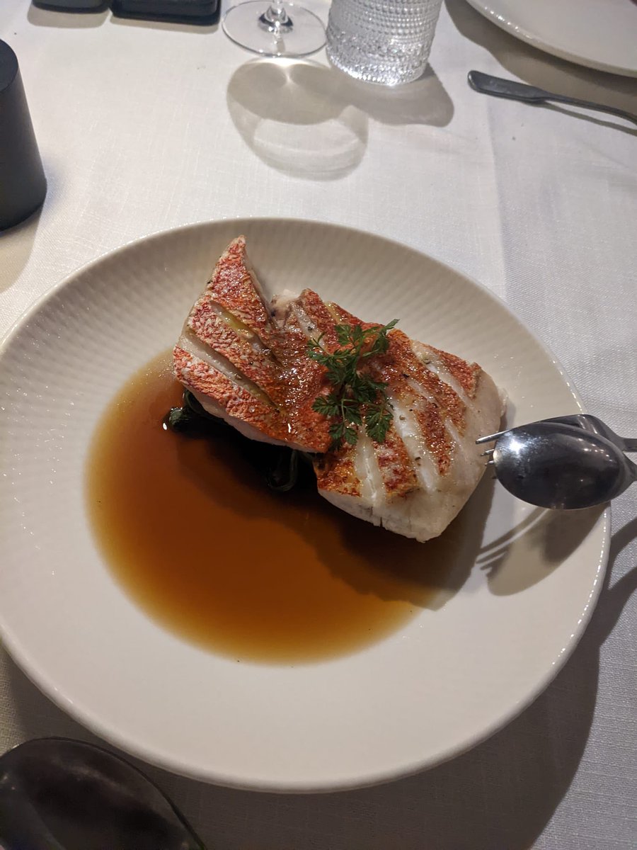 ChefColcombe's tweet image. Dinner last night. Sharing plates. Wagyu beef of the highest order ⁦@LiquidPR⁩ #LiquidBrisbane