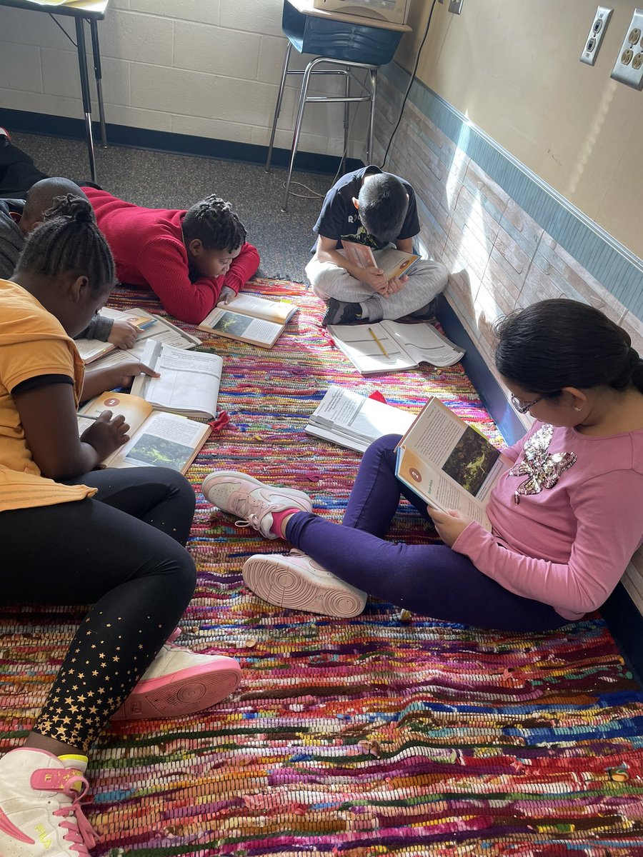 MsSherman5th's tweet photo. @WakelonES 4th graders working in groups to learn about how animals use defense mechanisms to survive!#wakelonstrong @ELeducation https://t.co/BC478gVLBT