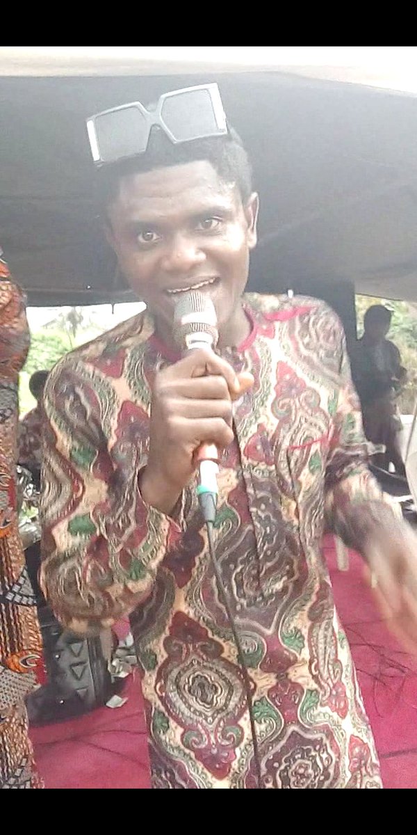 Edidiife1's tweet photo. Follow me and God's goodness and mercy shall follow you too https://t.co/MpTa4WxaXl