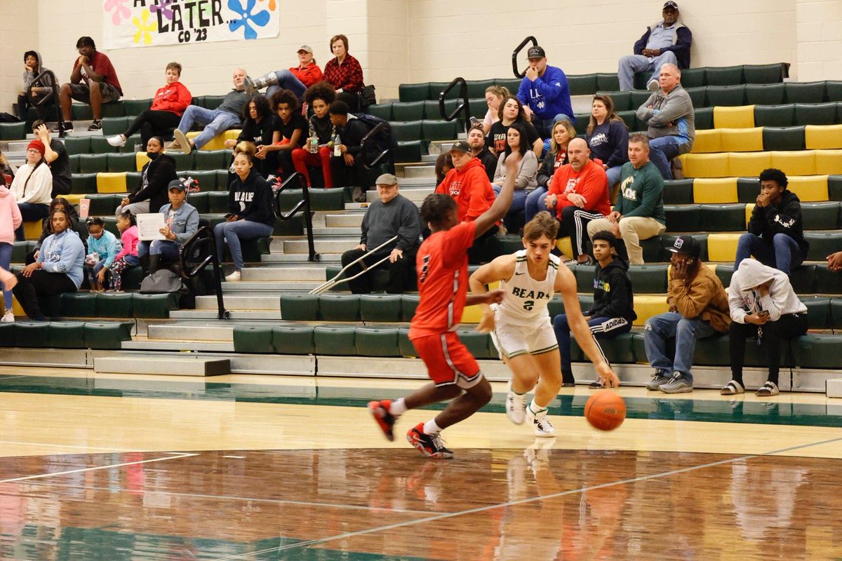 LCM 67, Kountze 49

Bears led by <a href="/alantheon/">Alantheon Winn</a> 21 pts/11 reb, <a href="/Benelliott_22/">Ben elliott</a> 13 pts/11 reb, <a href="/noahfull4r/">Noah Fuller</a> 13, <a href="/blackmon_ty/">Ty Blackmon</a> 10.

Zac Sells scored 23 for Kountze.

Bears move to 5-0 and will play Nederland next Tuesday.

<a href="/LCMBearFacts/">LCM Bear Facts</a> <a href="/hoopinsider/">Hoopinsider</a> <a href="/Tabchoops/">𝙏𝘼𝘽𝘾🏀📋</a> <a href="/djones8301/">Doug Jones</a> @saphirec98