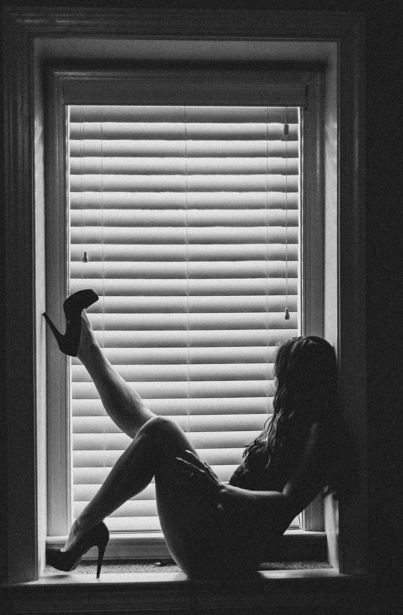 At a house party last month, I did a quick budoir shoot of the girls that were there. It was a lot of fun(and hectic). 7 girls total. Can't post theirs for obvious privacy reasons, but here is one of my girl I really liked