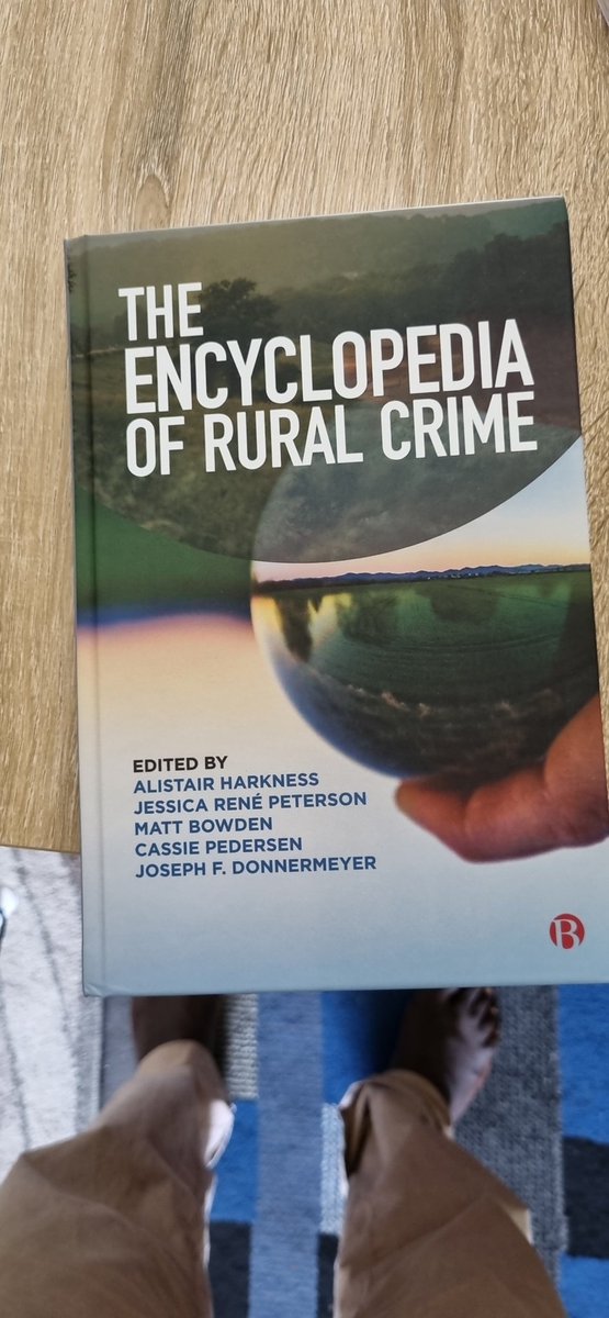Happy to share, the #theencyclopediaofruralcrime arrived today!! #. Many thanks <a href="/AHarkness/">Alistair Harkness</a> @bourdieudivine <a href="/DrJRPeterson/">Jessica Peterson, PhD</a> Cassie Pedersen and Joe Donnermeyer. To all the contributors, thank you. It is such a milestone in the growth of rural criminology.