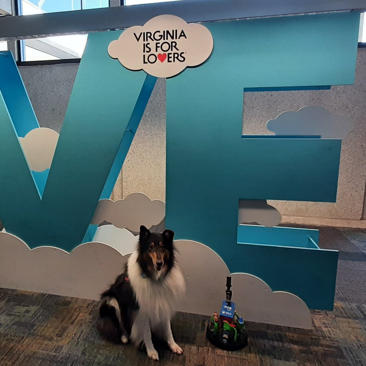 The Stephens #IhopXbox syrup caddy is in Norfolk! It's a long way to go for some <a href="/IHOP/">IHOP</a> pancakes, but maybe it will be worth it.