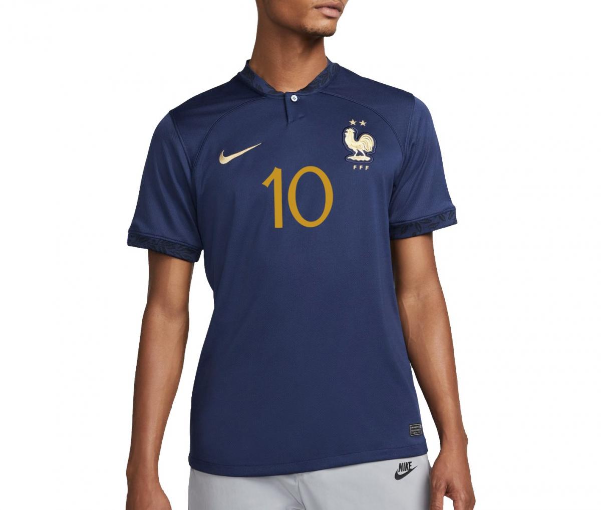 EricStella13's tweet photo. #Jeu #Concours #Football 
Je remets 2 maillots de l'équipe de France à gagner (taille au choix)

Pour participer ⬇️
Like + RT + Follow 

Tirage au sort ⬇️
18 décembre pour la finale 

#CDM2022 #Qatar2022 #FIFAWorldCup #bleus #france #equipedefrance https://t.co/inCwMTzh39