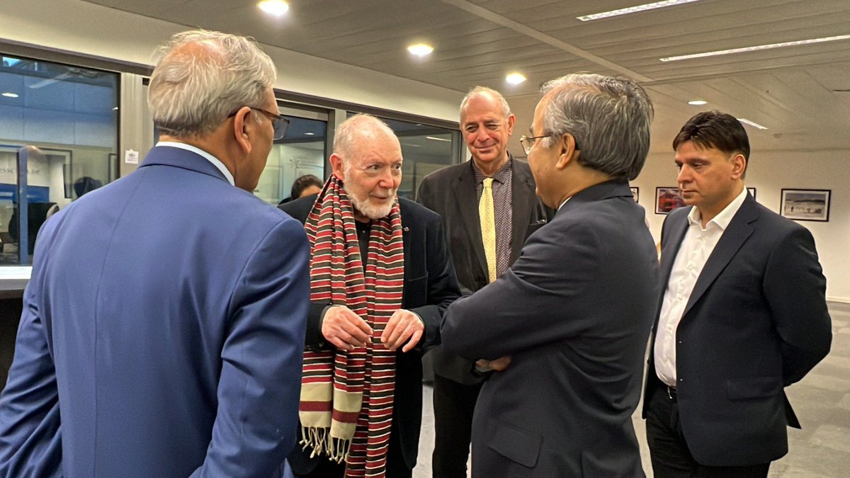 rsyed75's tweet photo. HE @asadmk17 Ambassedor of Pakistan visited photo Exhibition “#KashmirEUweek” life of Kashmiri people under Indian occupation #kashmirilivesMatter #Letkashmirspeak #FreeKhurramParvez #FreeAhsanUntoo #freeYasinMalik #Stophumanrightsviolation @HamidMirPAK @ForeignOfficePk @hrw https://t.co/lJV5Ggl0gH