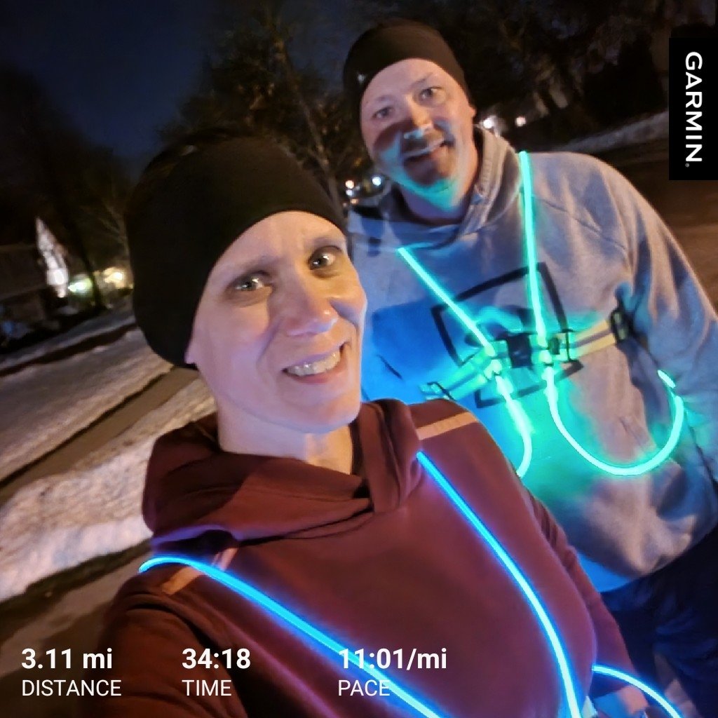 MedalChasers's tweet photo. Getting the miles done after work today! So ready for family fun and good food this week!
π πΊ π¦ π π₯§
#eveningrun #gettingitdone #thanksgivingweek #willrunforturkey #running #noxgear #novemberrunning #tuesdayrun https://t.co/PfzpBumWQN