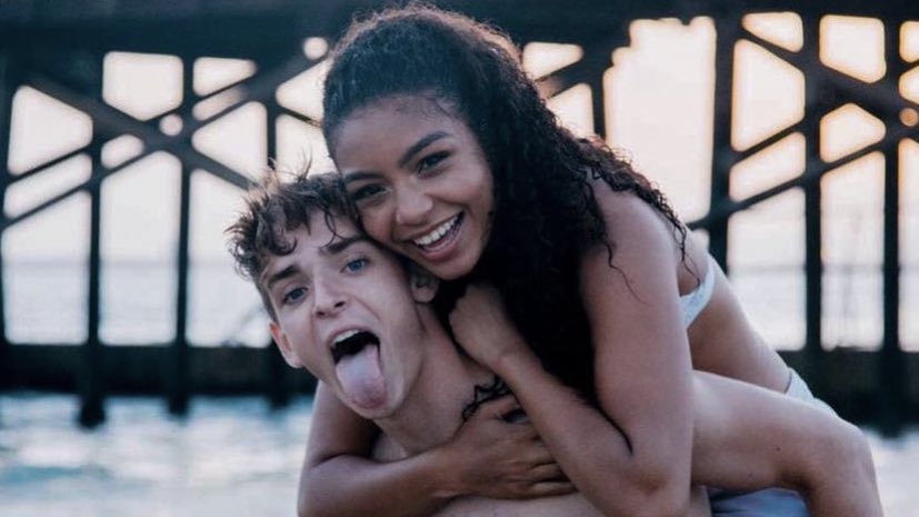 anyfilosofa's tweet image. “Eu pude vê-la crescer e se tornar uma mulher. São muitos momentos da vida que passamos juntos. São muitos pra contar.” - Josh Beauchamp.