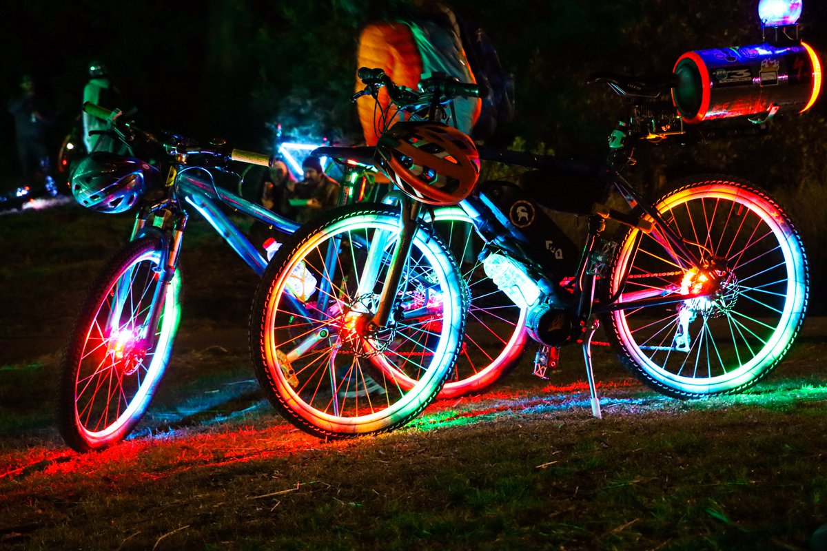 Join us and <a href="/sfbike/">SF Bicycle Coalition</a> on Saturday, Dec 3 for the Light Up the Night Bike Parade through JFK Promenade!✨🚲 

Starting at 4pm you can come by Peacock Meadow for free light accessories and a family-friendly bike parade which will depart around 5pm🦚

📸 Cassis Brown