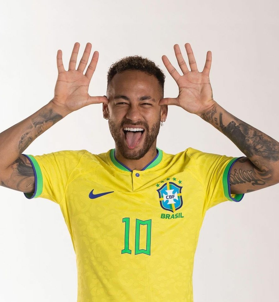 Pesgrau's tweet image. SORTEIO PRO JOGO DO BRASIL!🚨

Se o Brasil vencer a Sérvia na quinta, vamos sortear a camisa da Seleção!🇧🇷

REGRAS:
-Seguir @curiosidadesdb 
-Seguir @pietrocalvinho
-Seguir nossa página 
-RT nesse Tweet

O SORTEIO SERÁ DIA 25/11, SEXTA!