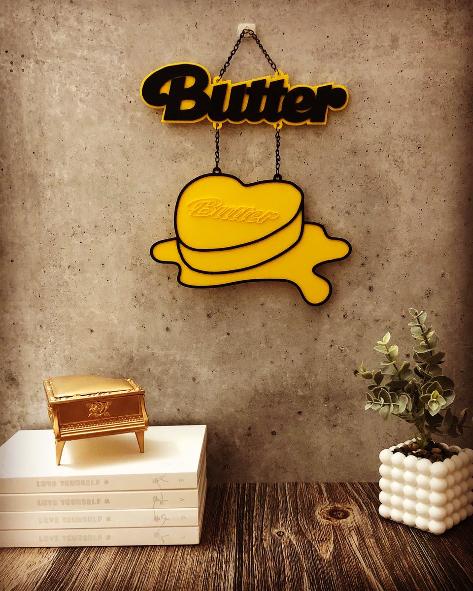 capsulecorpinno's tweet photo. 3D Printed BTS Butter Wall Decor! 🔥 https://t.co/wgM57Y69ZX