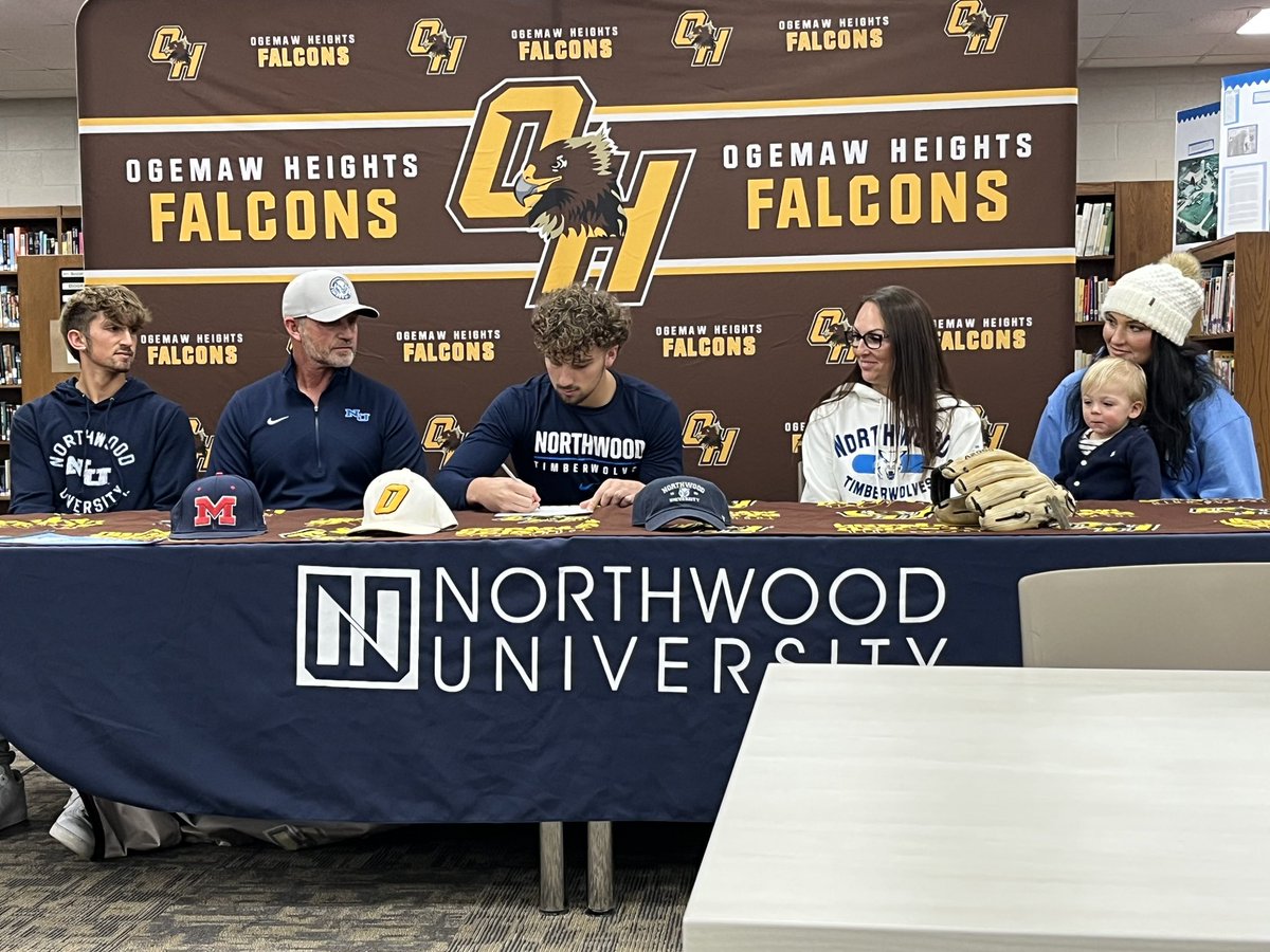 HodginsHudson's tweet photo. Official ✍️
@Northwood_BSB https://t.co/gXncWy7Xpt