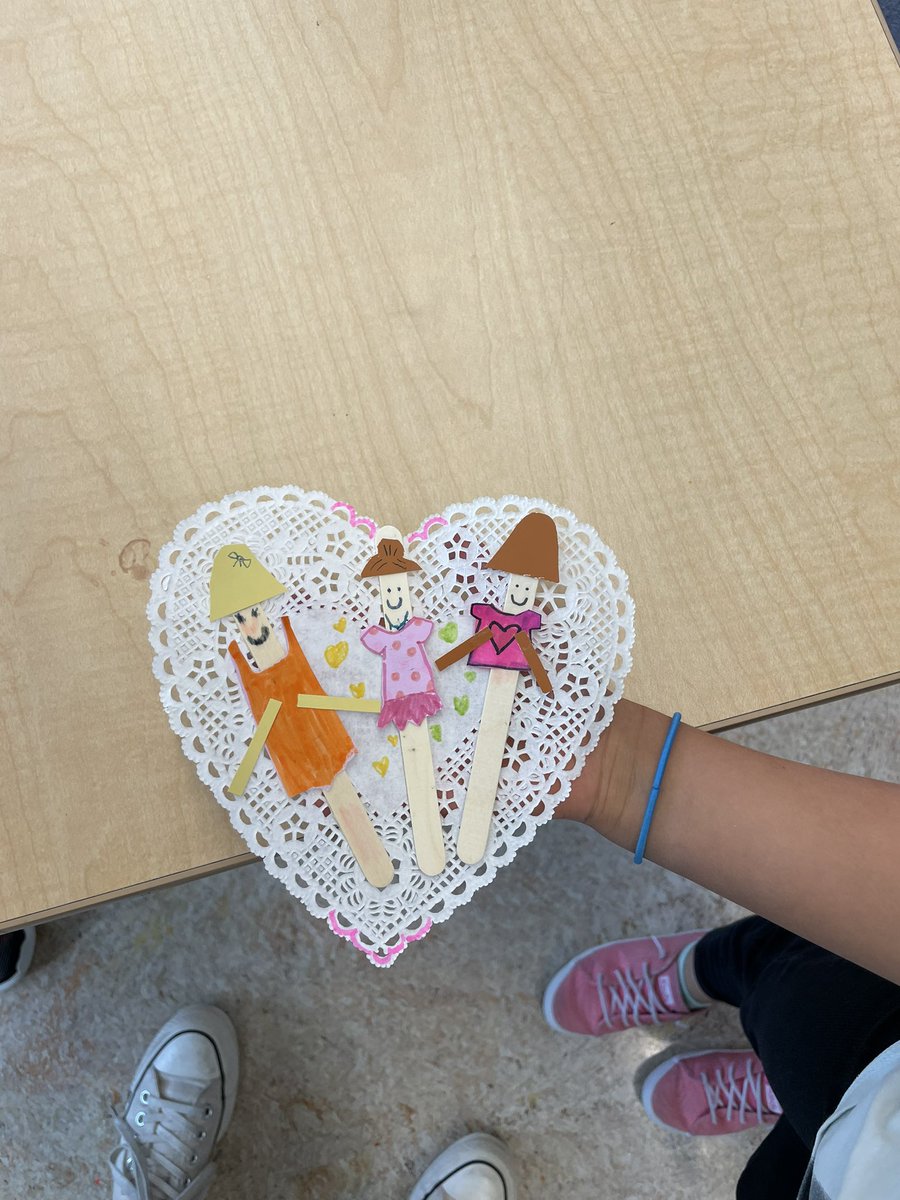 Miss. Hamptons Grade 1/2 Class tweet media