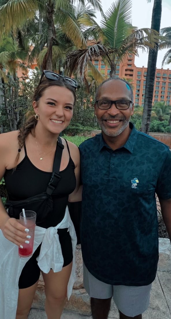 Jim McMullen (@drmac2016) on Twitter photo Pretty cool when your daughter, who is a junior at KU and a huge KU fan, gets to meet the GOAT, Coach Bill Self, and Coach Roberts in the Bahamas at the Battle for Atlantis! 🏀Rock Chalk!🏀
<a href="/KUHoops/">Kansas Men’s Basketball</a> <a href="/kansasathletics/">kansas athletics</a> Pretty cool when your daughter, who is a junior at KU and a huge KU fan, gets to meet the GOAT, Coach Bill Self, and Coach Roberts in the Bahamas at the Battle for Atlantis! 🏀Rock Chalk!🏀
<a href="/KUHoops/">Kansas Men’s Basketball</a> <a href="/kansasathletics/">kansas athletics</a>