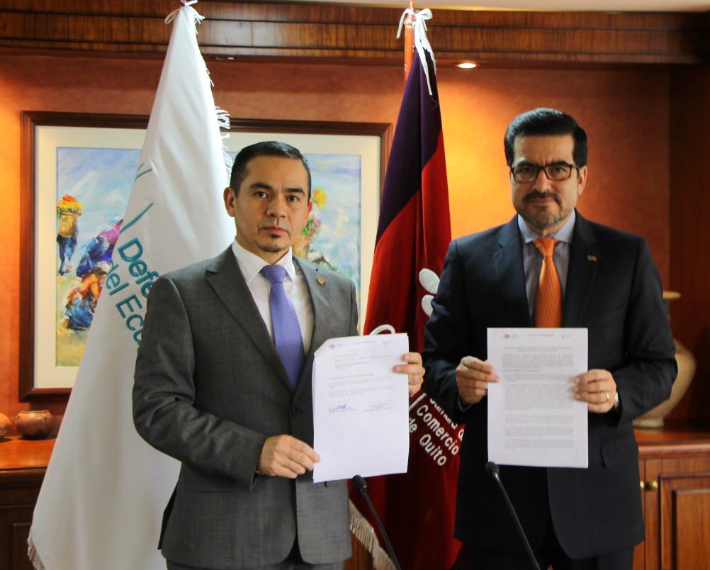 #CCQAlianzas

Nuestro presidente @carlosloaizaccq, junto a <a href="/AngelTorresDPG/">Ángel Torres Machuca</a>, Defensor Público General <a href="/DefPublicaEC/">Defensoría Pública del Ecuador</a>,  firmaron un convenio para promover el acceso a los Mecanismos Alternativos de Solución de Conflictos, a través de nuestro <a href="/CCQ_CAM/">Centro de Arbitraje y Mediacion CCQ</a>