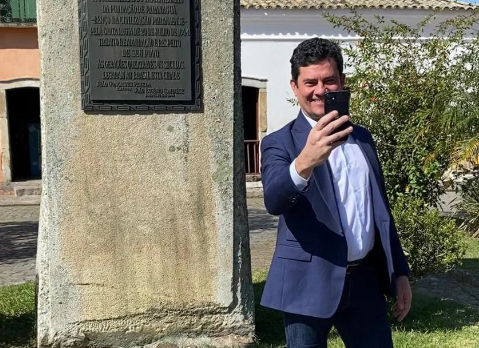 revistaforum's tweet photo. Ex-juiz investigado 

TRE aponta "infração grave" e pede reprovação das contas de Moro

Saiba mais: https://t.co/O7s67EVEv4 https://t.co/EXeBZ0iDW0