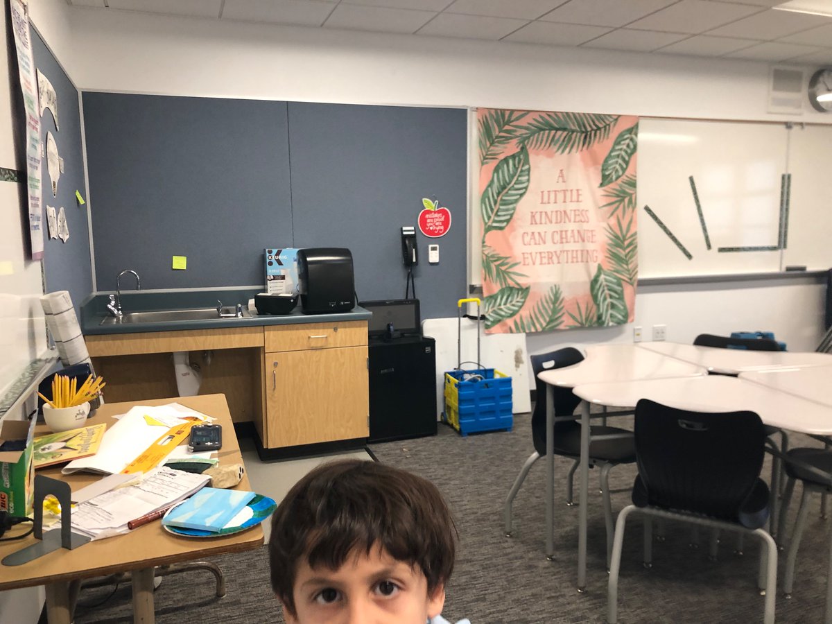 New room, did a little decorating today…it’s a work in progress 😁