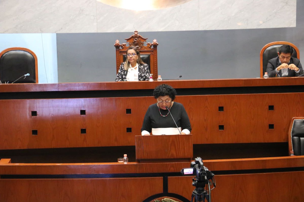 Cabe destacar que se creó el Consejo Estatal de Salud Mental y Contra las Adicciones del Estado de Guerrero, presidido por la Gobernadora constitucional del estado de Guerrero, Mtra. Evelyn Cecia Salgado Pineda: <a href="/Aide_Ibarez/">Dra. Aidé Ibarez Castro</a>, secretaria de Salud Guerrero. #GuerreroConSalud