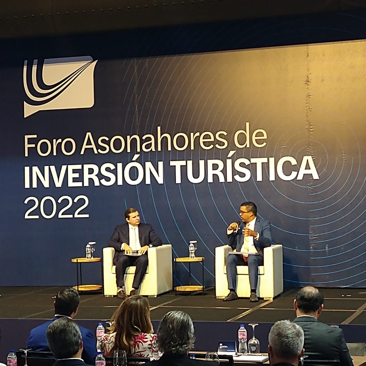 RaulEHernandezB's tweet photo. @AdafpRDO en el panel de " Fondos de Pensiones: Actualidad, Perspectivas e Importancia para el Turismo" en el Foro @AsonahoresRD "Inversión Turística 2022. Presentamos como los trabajadores vía sus fondos de pensiones han generado 8mil+ empleos y 2mil+ habitaciones en el sector. https://t.co/AO7gdqR94P
