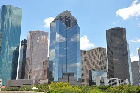 officefinder's tweet photo. Commercial Property Marketing Toolbox Must-Haves for 2022-2023  https://t.co/Vc6RUXE391 https://t.co/KHseNsgIXT