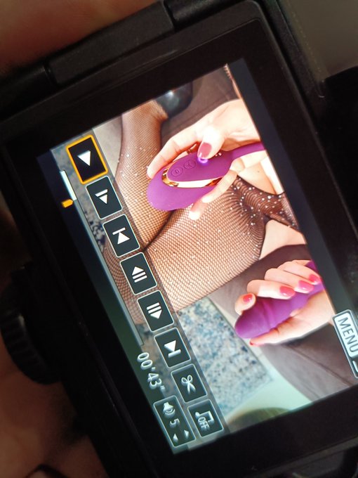 Hey! I just finished shooting one of my hottest scenes ever with this mazing toy from our friends at<a href="/tag/fetishist"class="tags"><span>#fetishist</span></a>