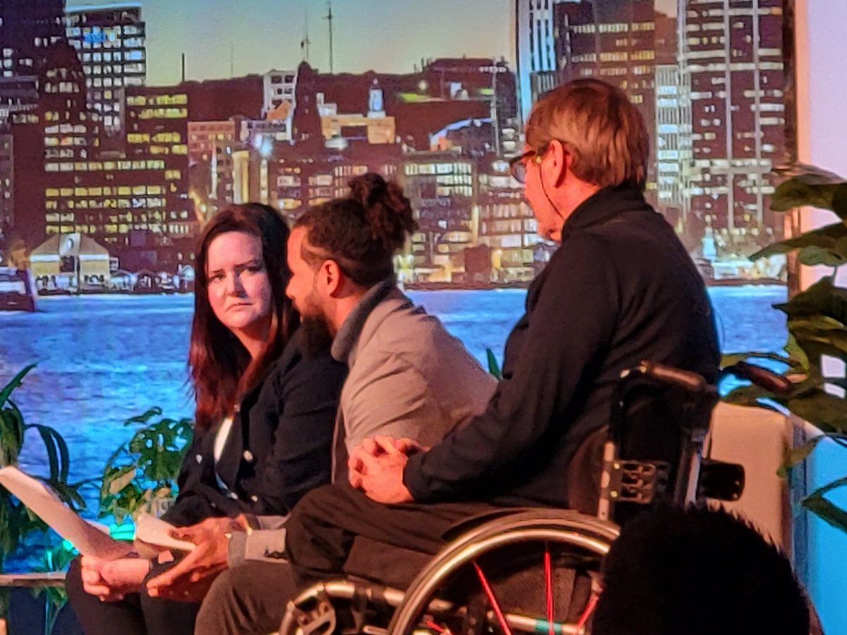 LifewithPugs's tweet photo. Our workplaces are designed on our default settings, how can we challenge those and make workplaces safer for everyone? - Bradley Daye
Love this way of looking at workplaces and how we can improve and make them more welcoming and comfortable for everyone.
#HCCFallDinner https://t.co/sNO2Dafnwu